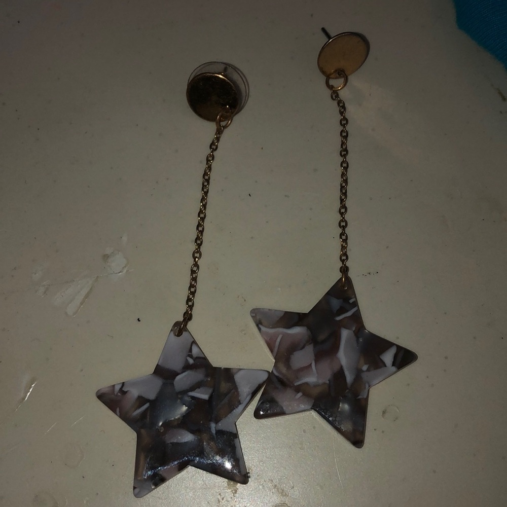 Star dangle earrings